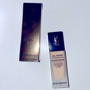 YSL
All Hours Luminous Matte Foundation 24H Longwear SPF 30 w/ Hyaluronic Acid